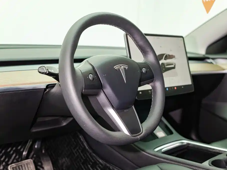 Model 3 Rear-Wheel Drive 2022