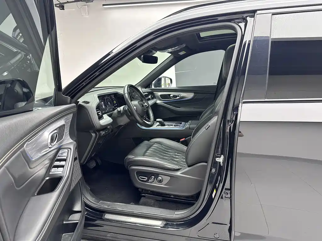 Chery GS8 2022 Model Leading Series 2.0TGDI Two-wheel Drive Luxury Smart Connectivity Edition (7-seater)