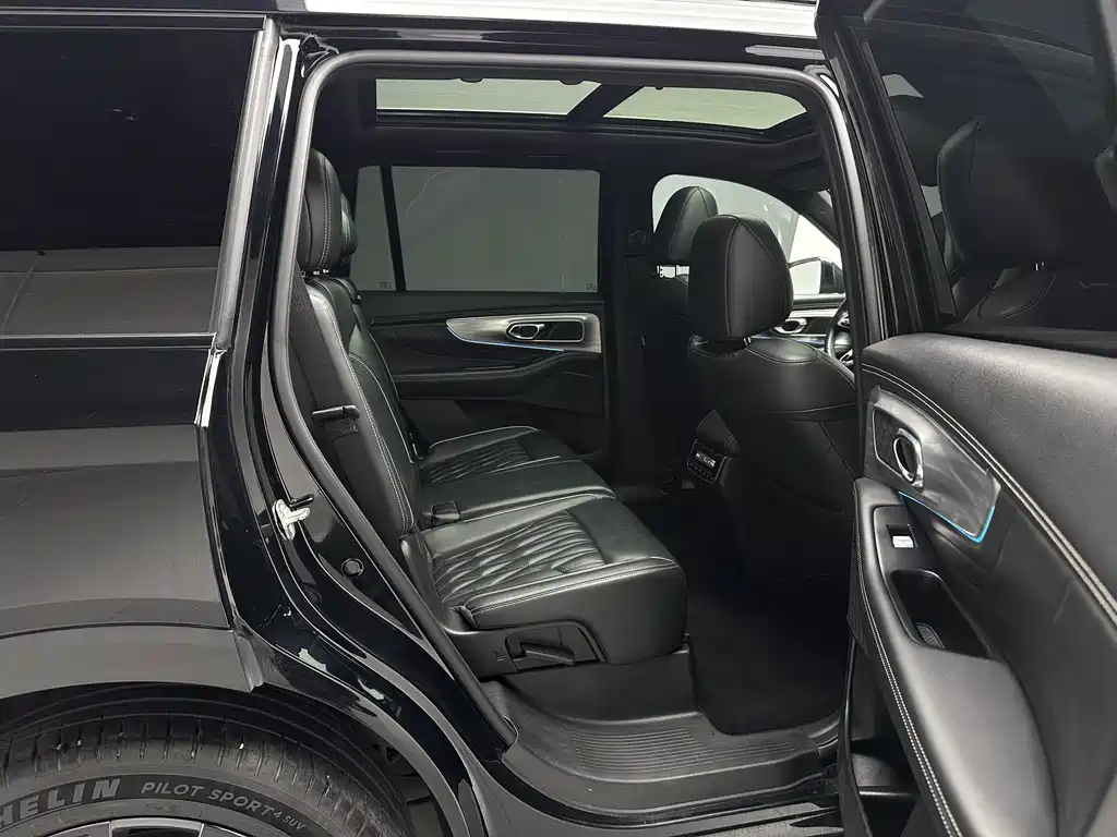 Chery GS8 2022 Model Leading Series 2.0TGDI Two-wheel Drive Luxury Smart Connectivity Edition (7-seater)