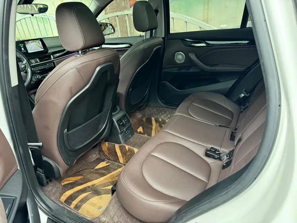 BMW X1 2022 sDrive25Li Leading Edition
