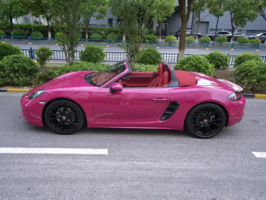 Porsche 718 Boxster 2.0T 2022 Model