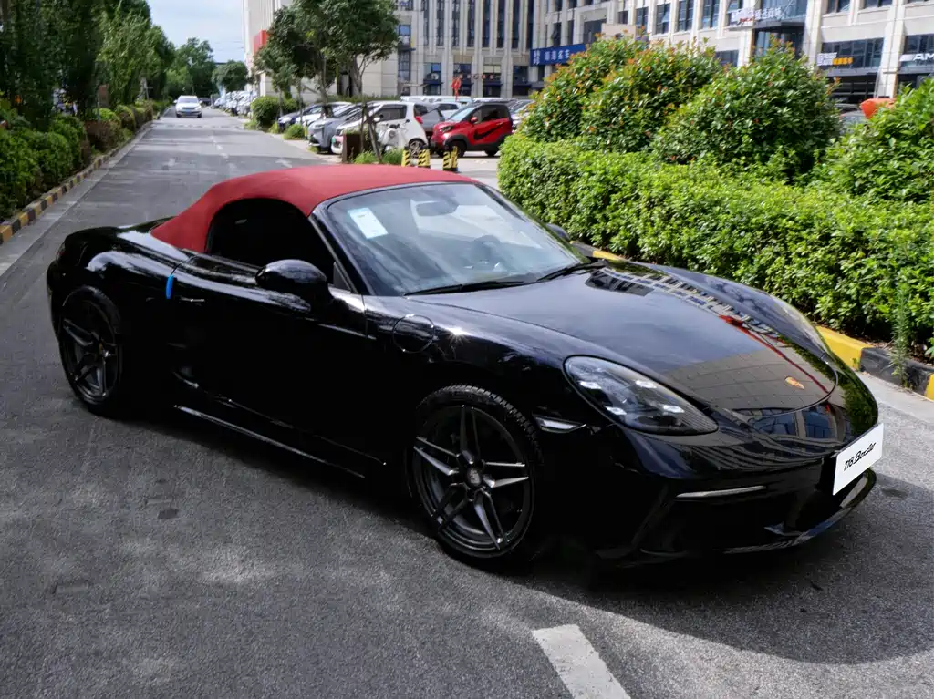 Porsche 718 Boxster 2.0T 2016 Model