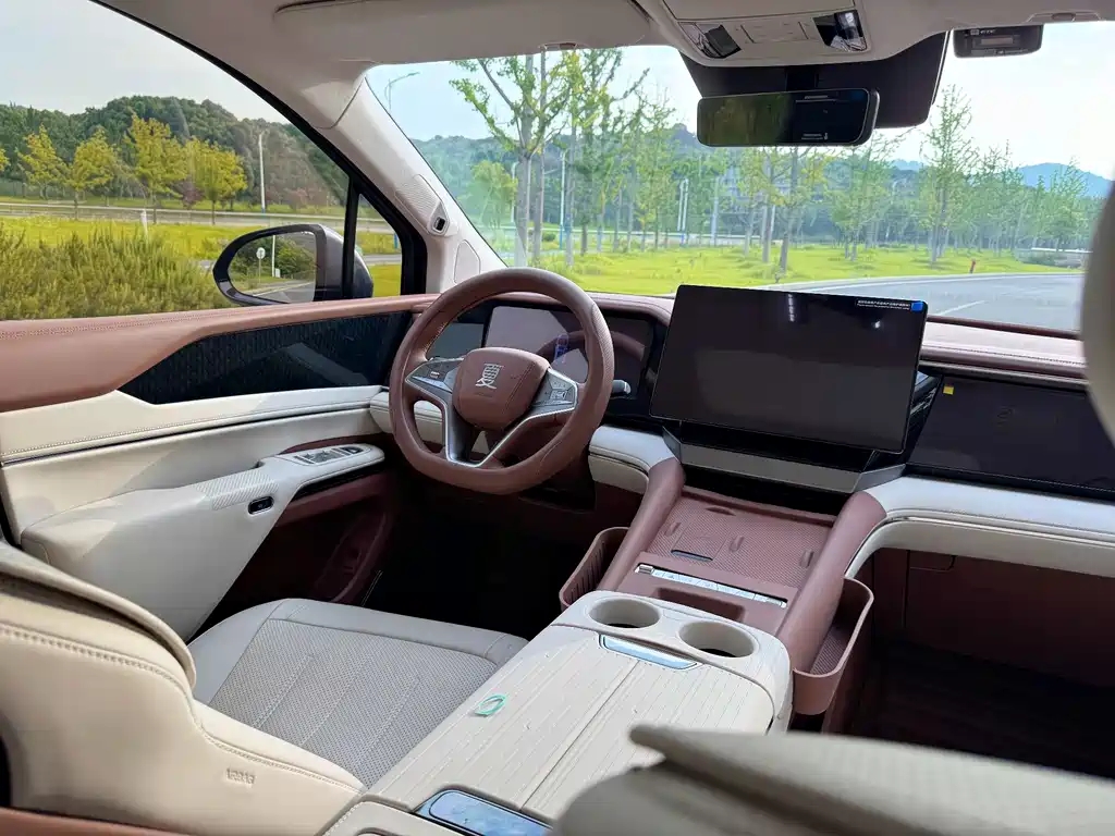 Xia 2025 Model DM-i 1.5T 180km Excellence Edition