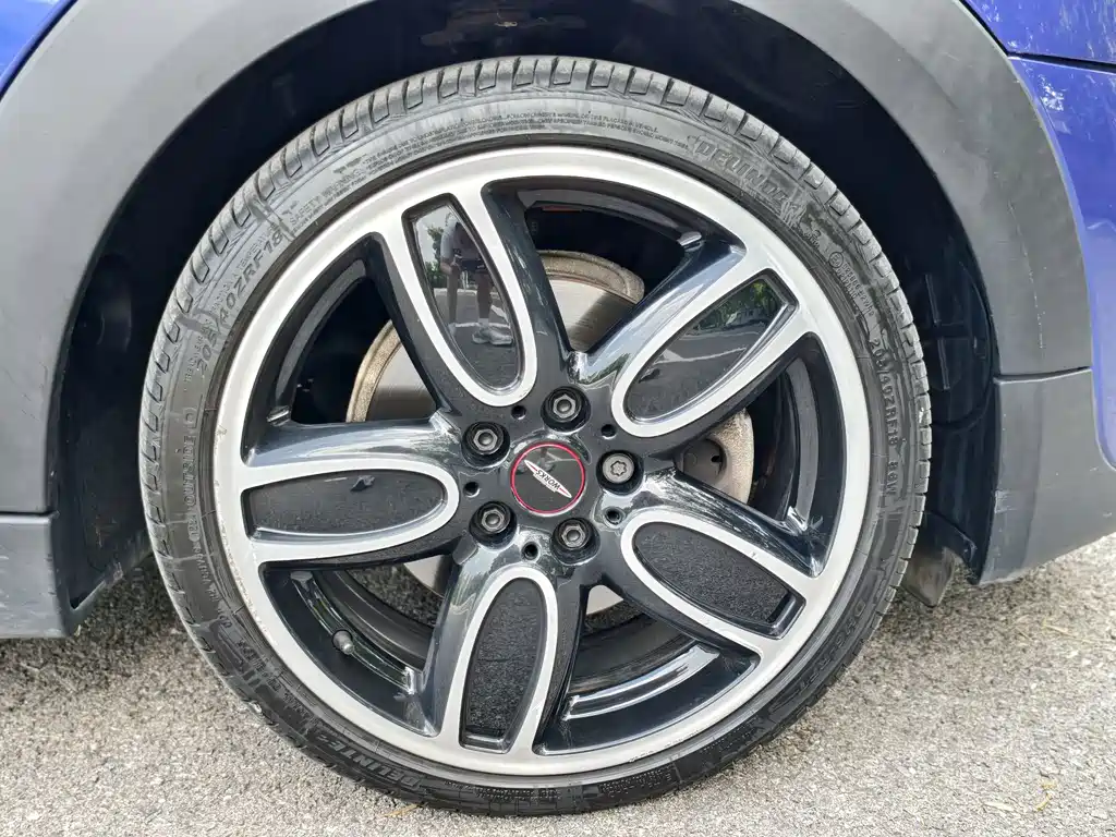 2019 MINI Cooper S Racing Driver 5-Door Edition