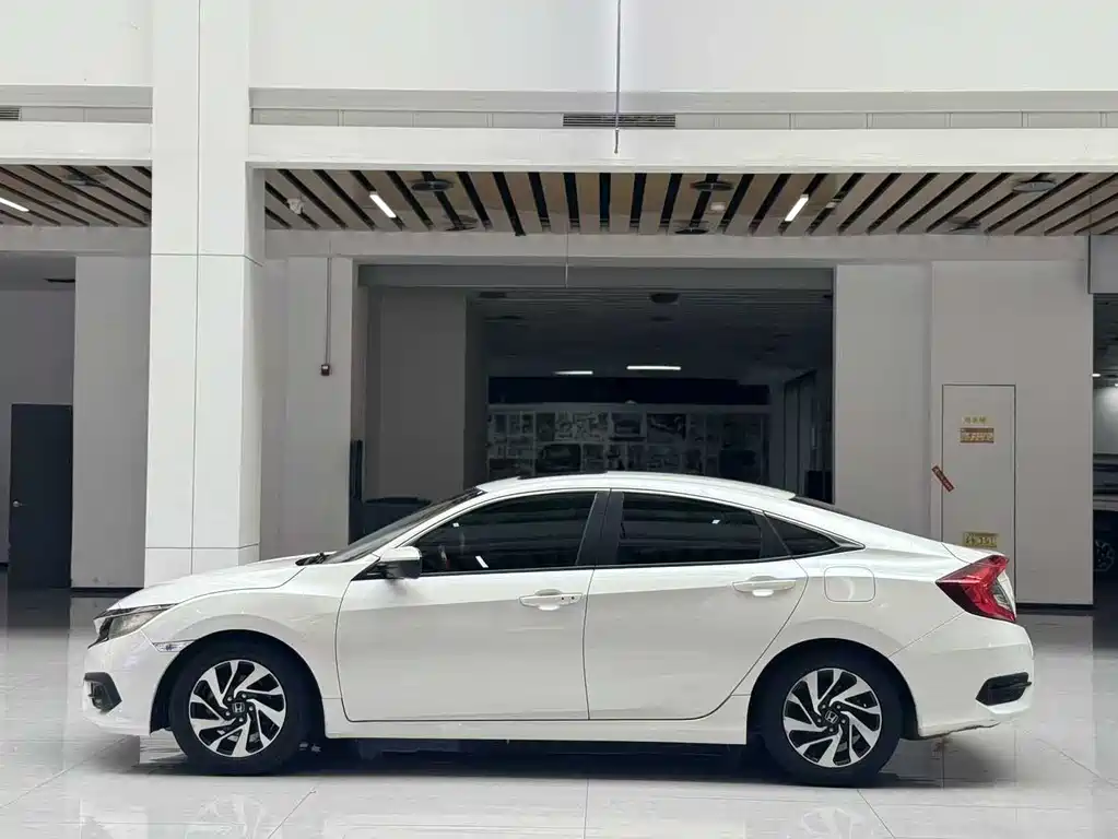 Civic 2019 220TURBO CVT Sport Edition National VI