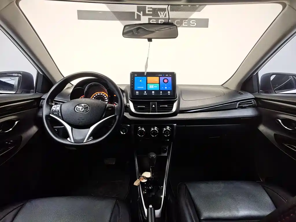 Yaris L 2022款 Yaris X 1.5L CVT Luxury Plus Edition