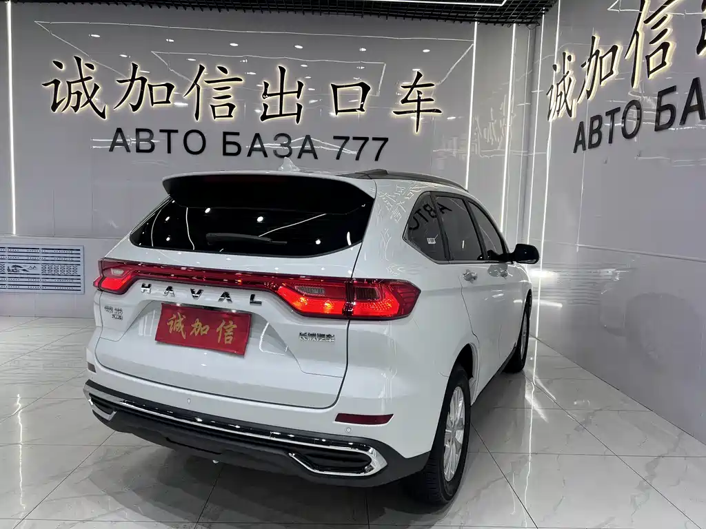 Haval M6 2023 Plus 1.5T DCT Luxury Smart Link Edition