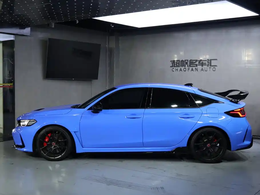 Type R 2023 Import
