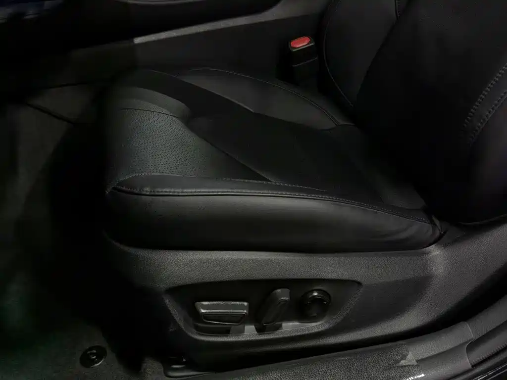 Asia Dragon 2019 model Hybrid 2.5L Luxury Edition National VI