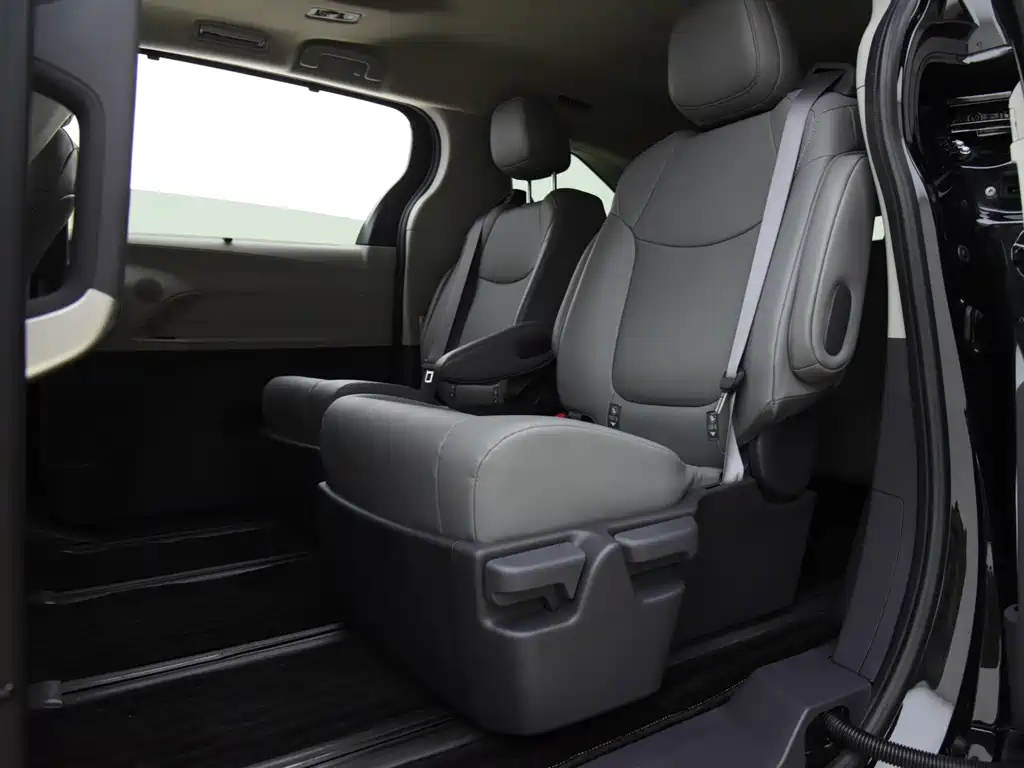 Gravita 2024 2.5L Hybrid Comfort Edition