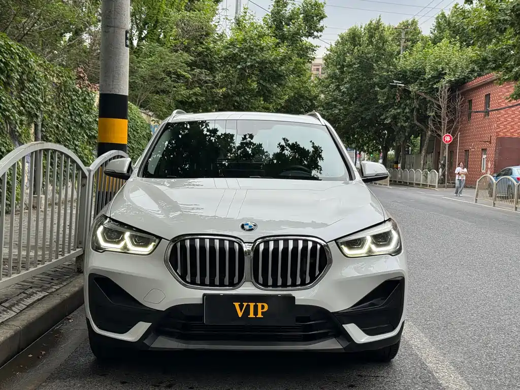 BMW X1 2022 sDrive25Li Leading Edition
