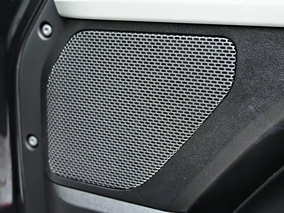 Land Rover Defender 2023 Edition 110 3.0T P400 X-DYNAMIC HSE