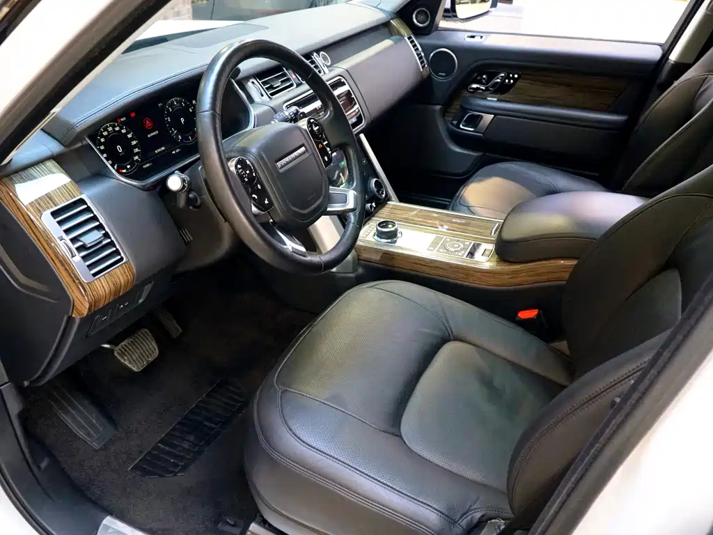 Range Rover 2019 3.0 SC V6 Long Wheelbase Edition