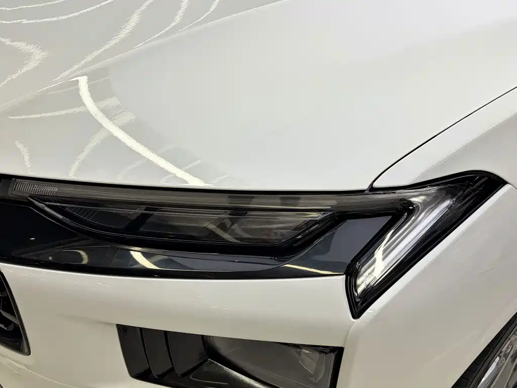 Mondeo 2023 EcoBoost 245 Luxury Edition