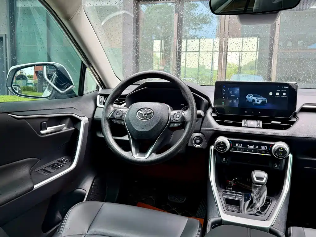 Velaranda 2023 2.0L CVT Two-Wheel Drive Luxury PLUS Edition