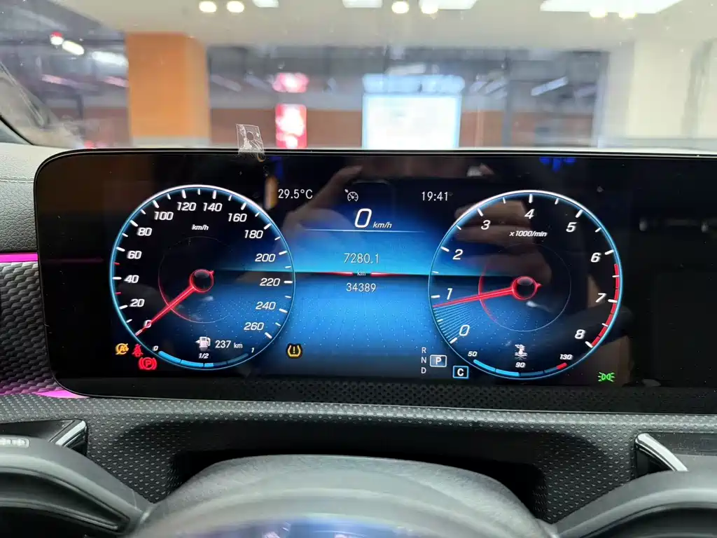 Mercedes-Benz A 200 L Sport Sedan Fashion Edition 2022 Facelift