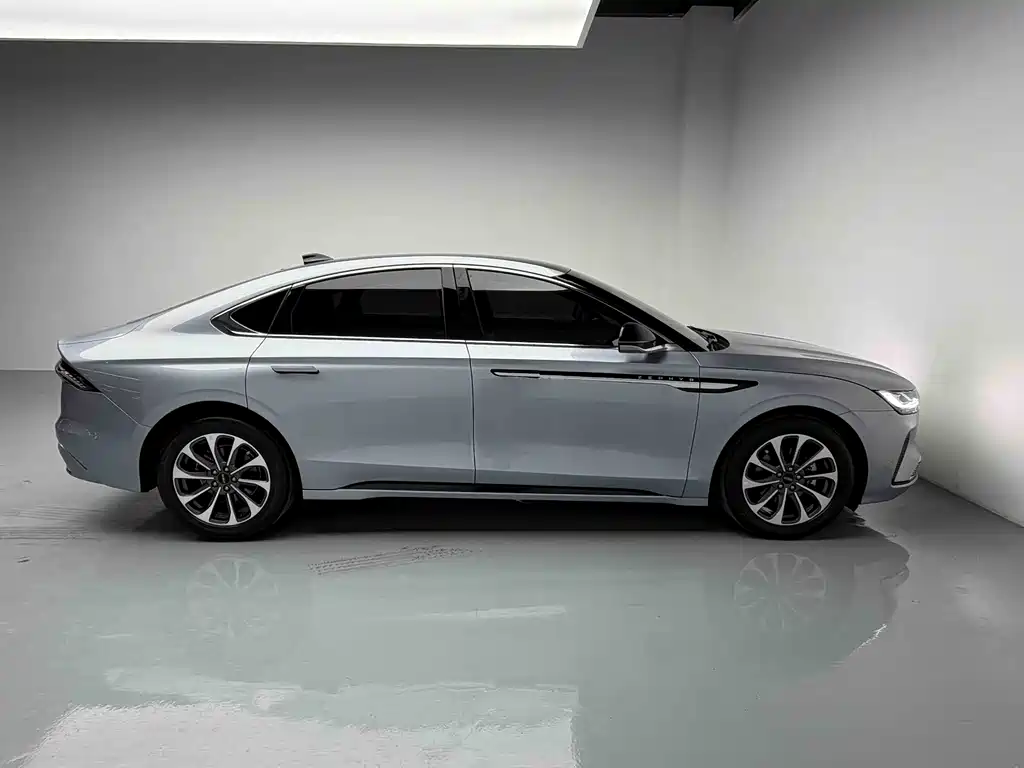 Lincoln Z 2022 iCool Prestige Edition