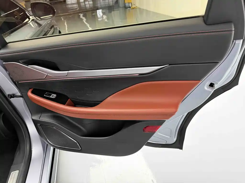 Lincoln Z 2022 iCool Prestige Edition