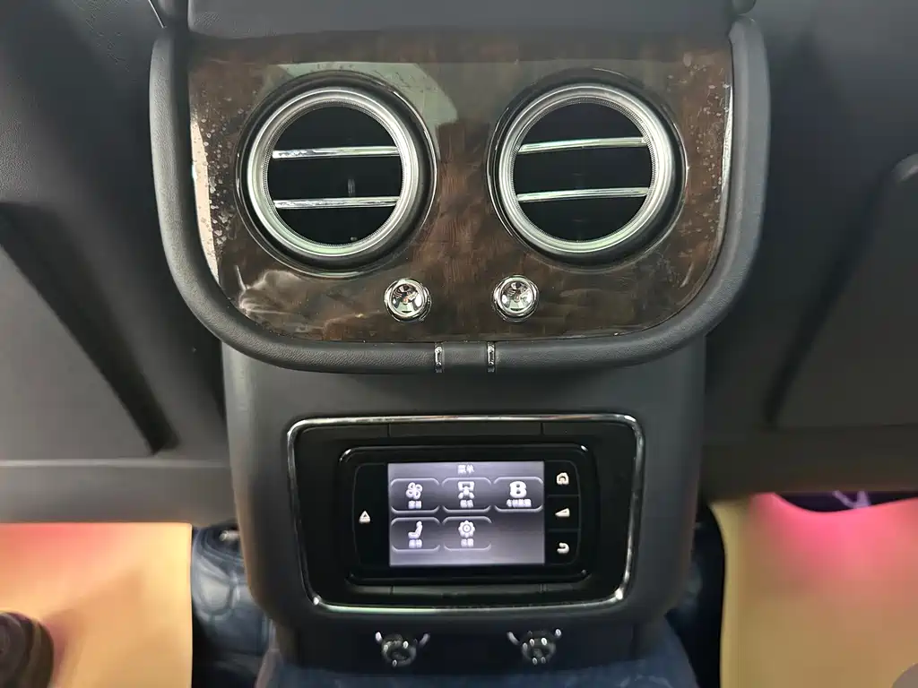 Range Rover 2017 6.0T Standard Edition