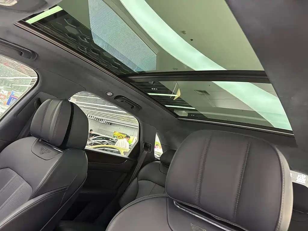 Range Rover 2017 6.0T Standard Edition