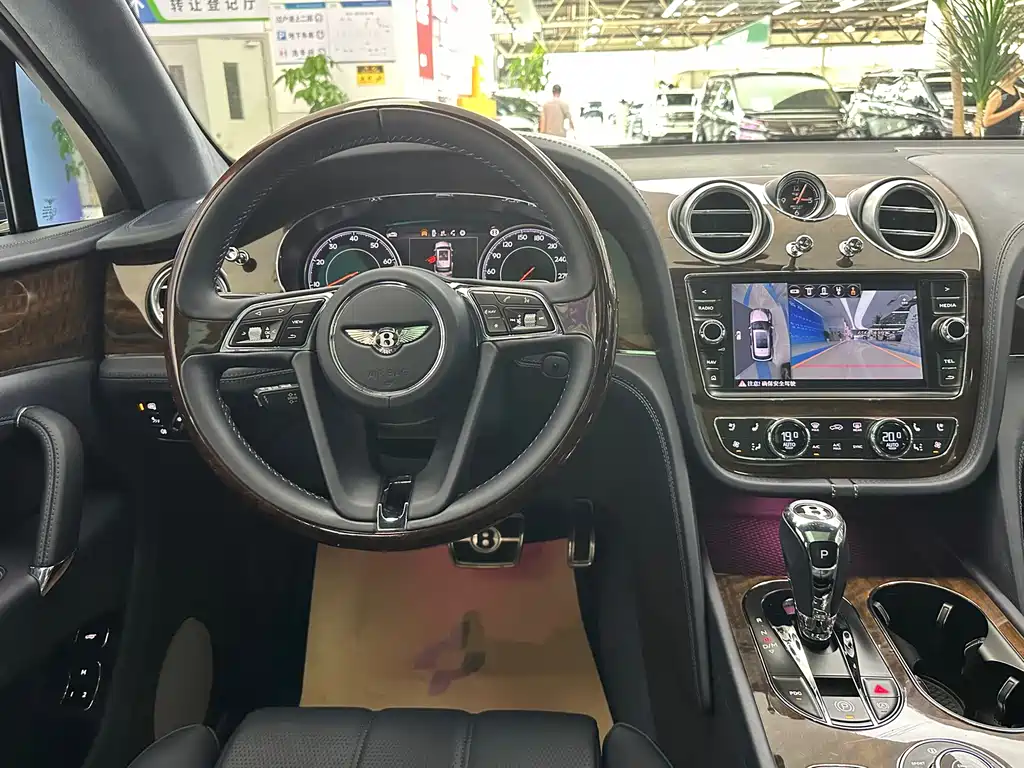 Range Rover 2017 6.0T Standard Edition