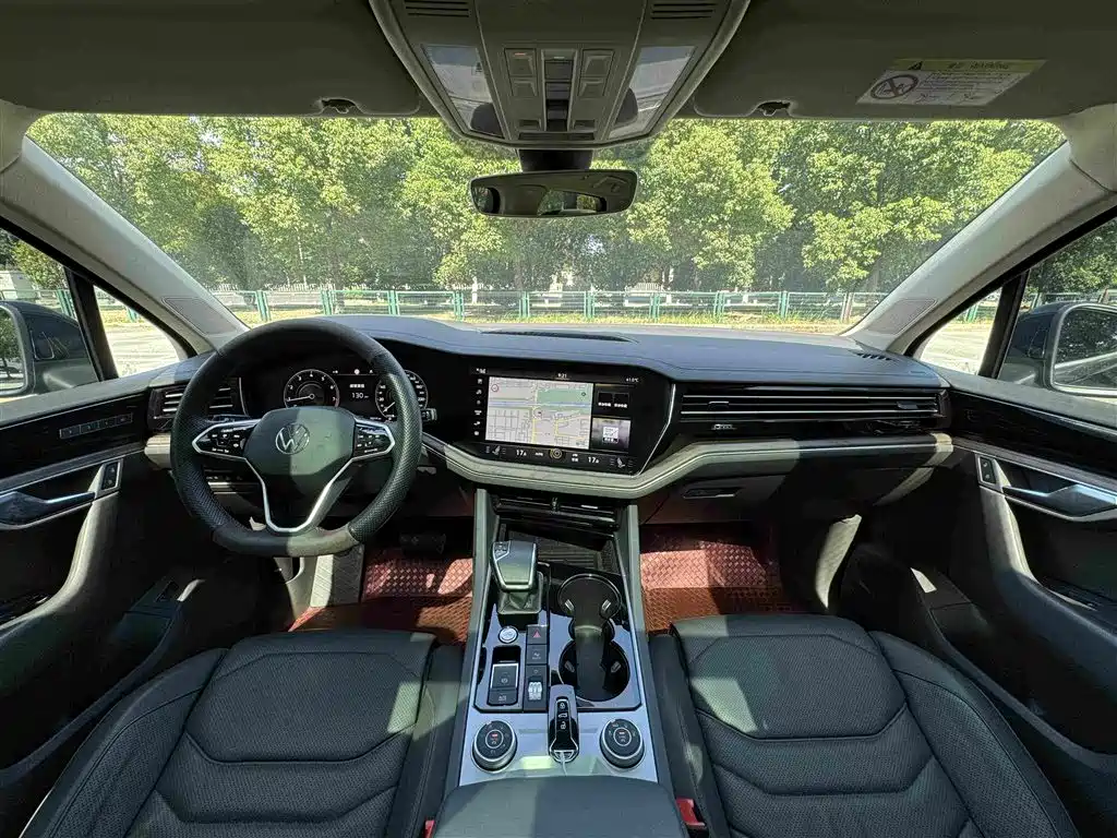 Touareg 2021 3.0 TSI Rishang Edition Classic Sport Package