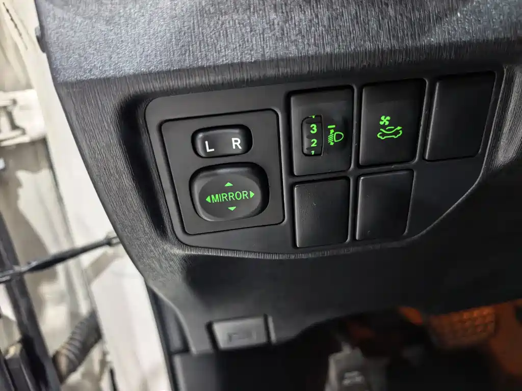 Prius 2012 model Luxury Advanced Edition