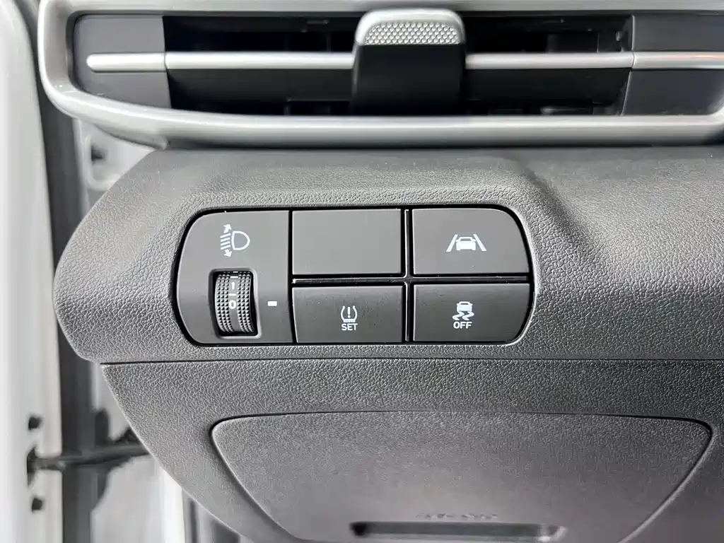 Elantra 2022 1.5L CVT LUX Prestige Edition