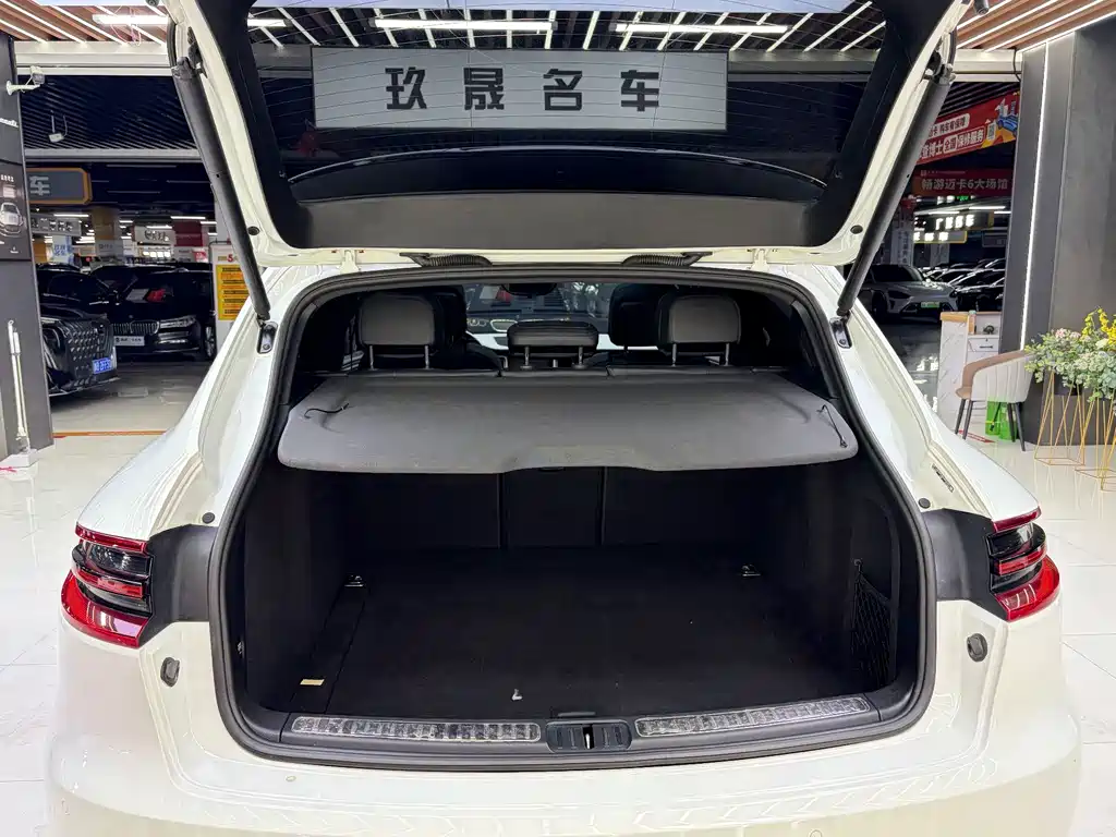 Macan 2.0T 2017款