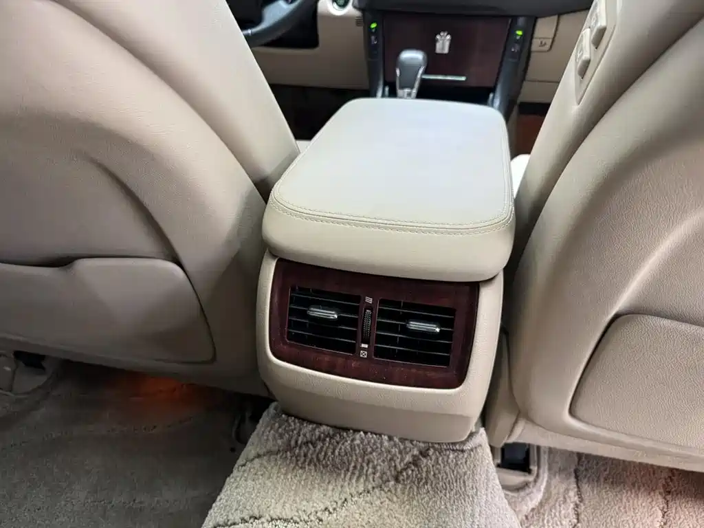 2011 Crown Royal Leather Sunroof Special Edition