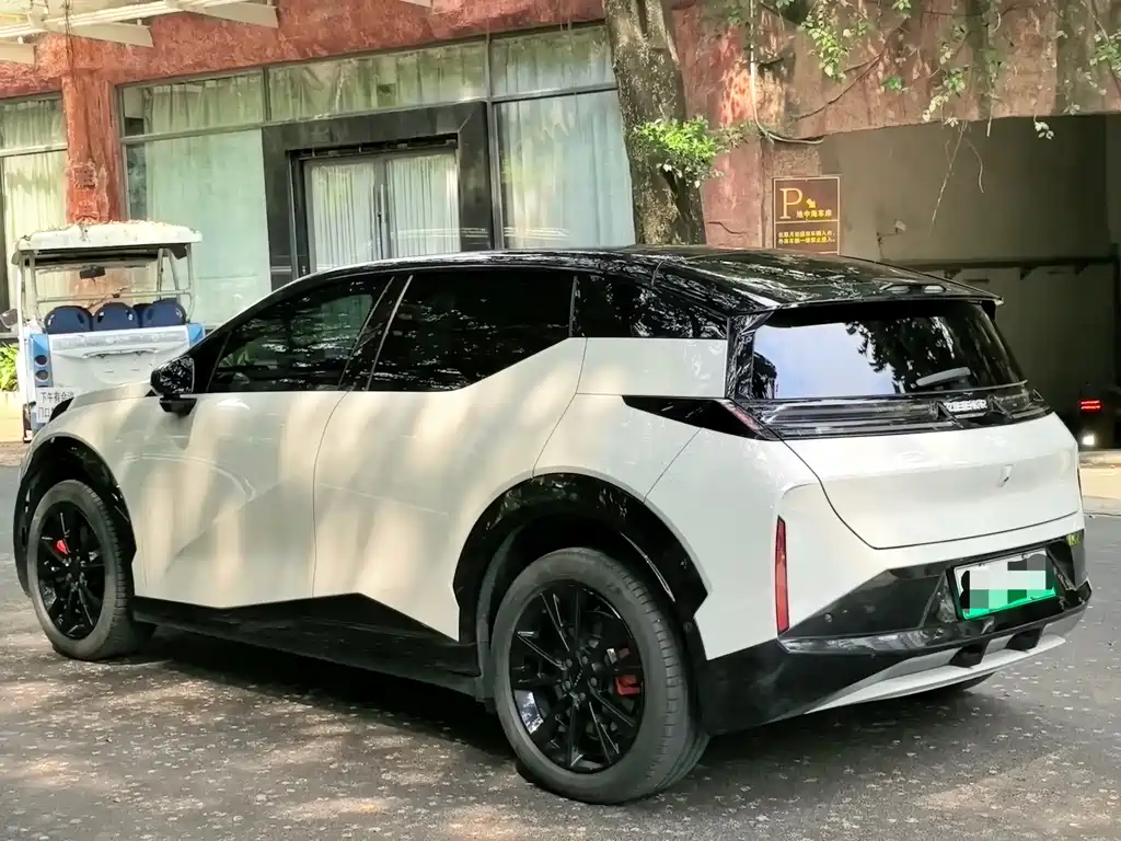 Jizhe X 2023 Model Four-Wheel Drive YOU Edition 4-Seater