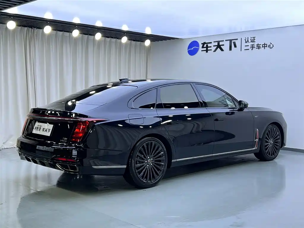 Hongqi H9 2025 Edition 3.0T All-Wheel Drive Flag Leadership Private Enjoyment Style Version 4-Seater