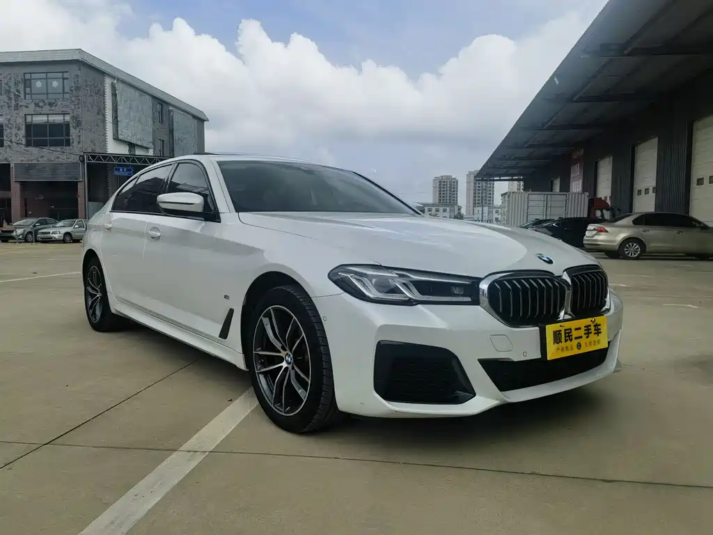 BMW 5 Series 2022 Model Facelift 525Li M Sport Package