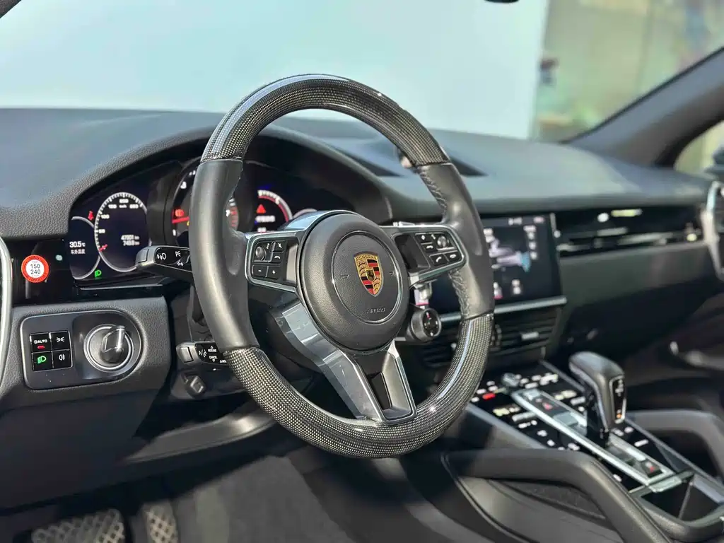 Cayenne 2019 3.0T