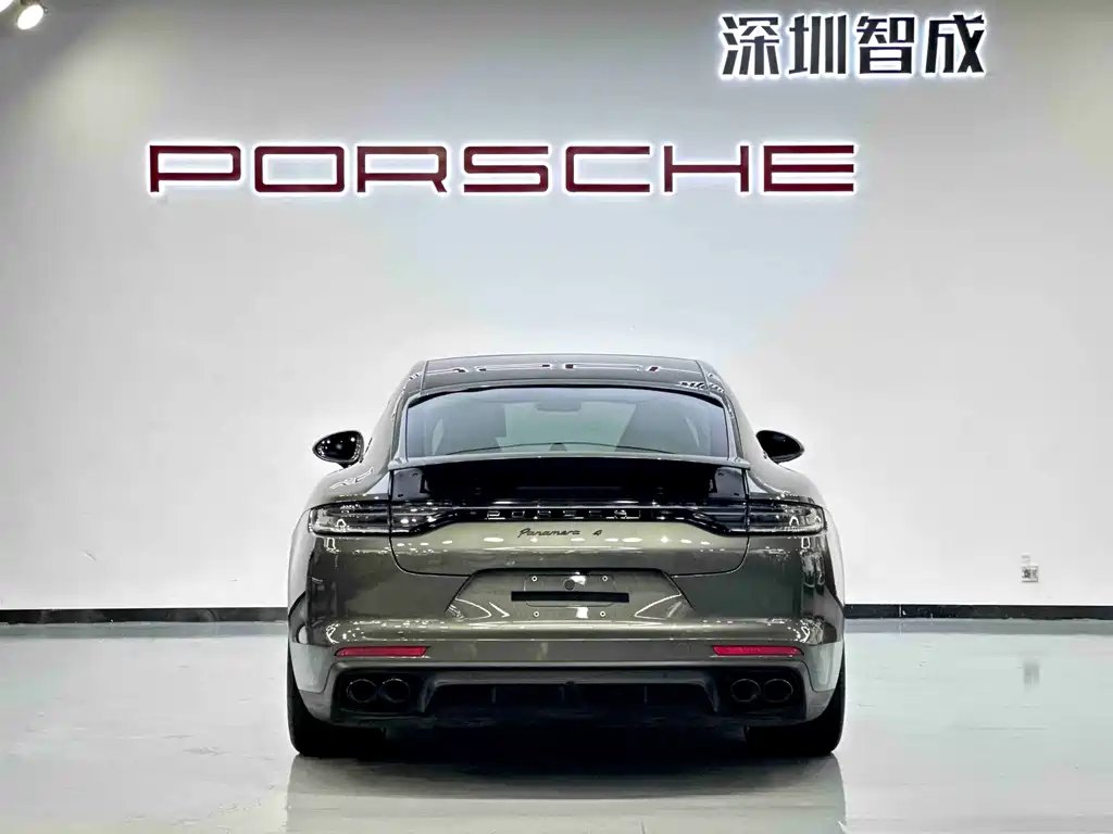 Panamera 2023 Executive Long Platinum Edition 2.9T
