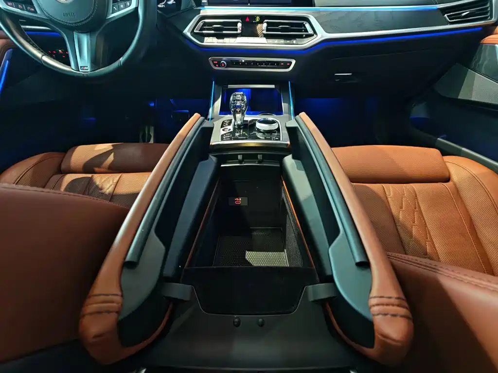 BMW X7 2022 xDrive40i Luxury Edition M Sport Package