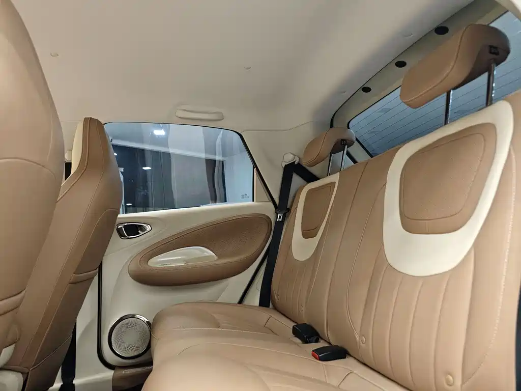 Wuling Bingo 2025 Edition 333km Lingxi Interconnection Version