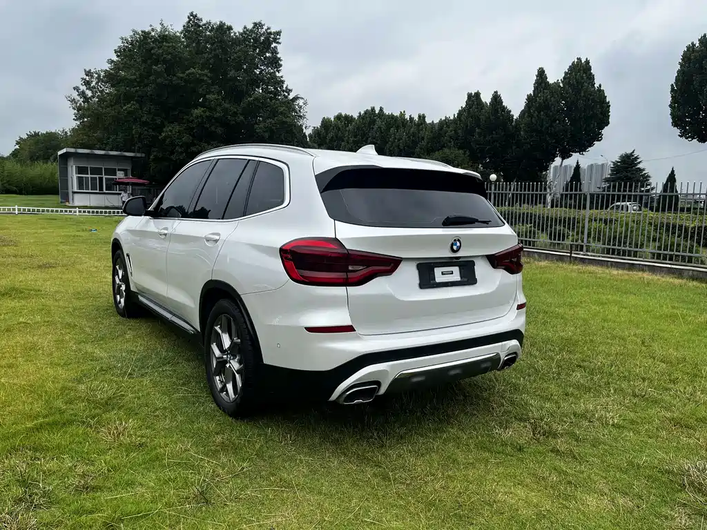 BMW X3 2021 xDrive28i Luxury Package