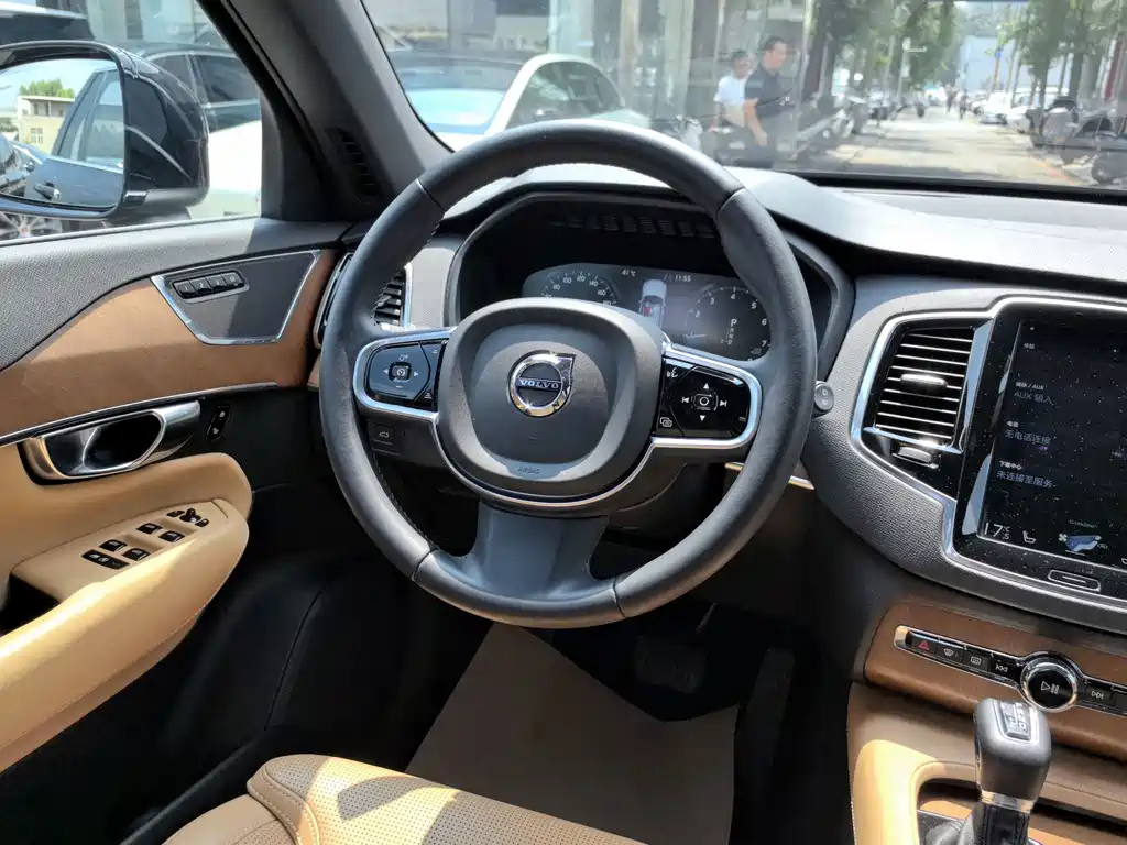 Volvo XC90 2017 T6 Intelligent Luxury Edition 5-seater