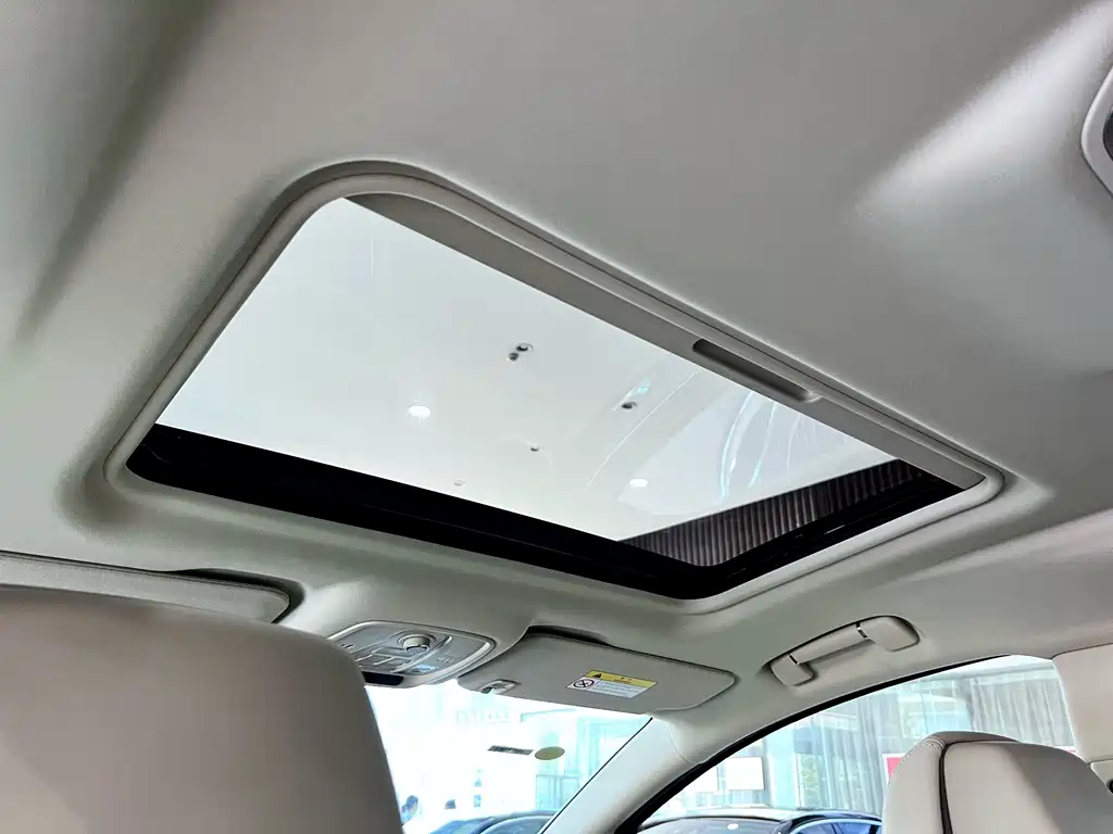 Buick GL8 New Energy 2025 Model Luxiang Zhixiang Edition