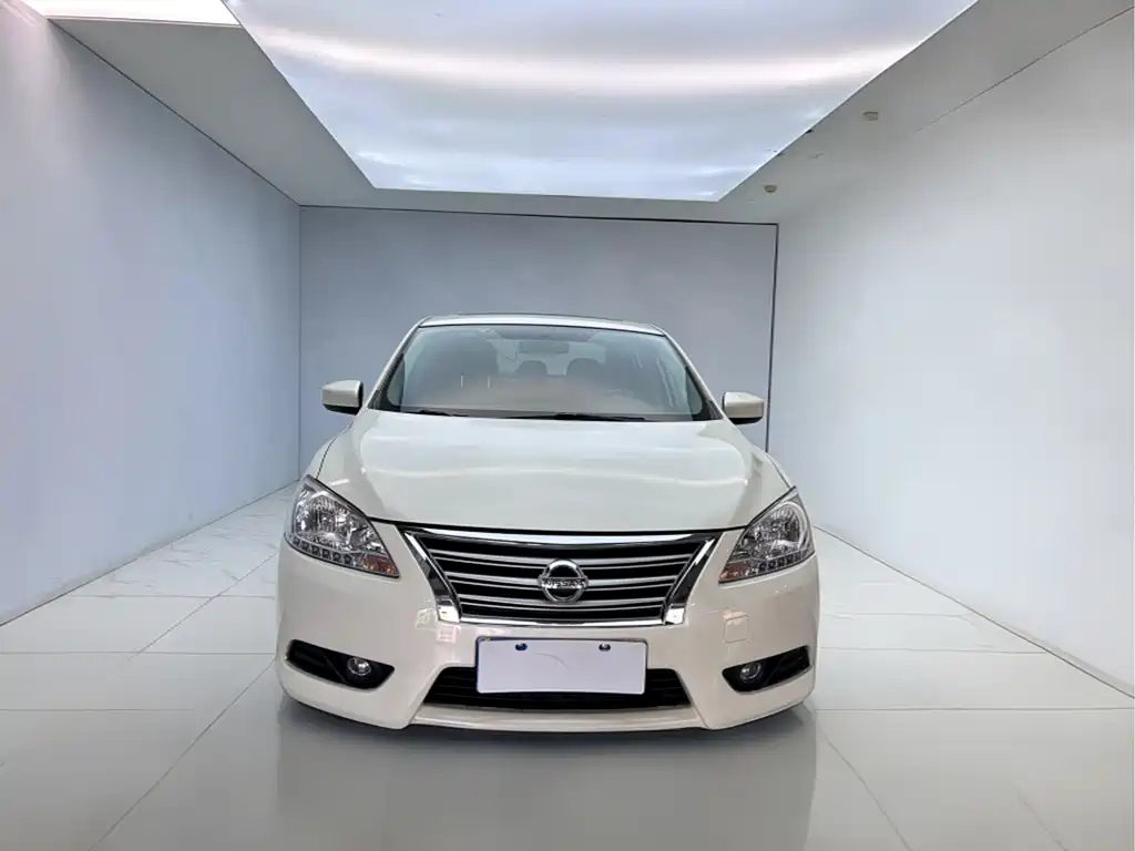Sentra 2014 1.6 XV CVT Prestige Edition