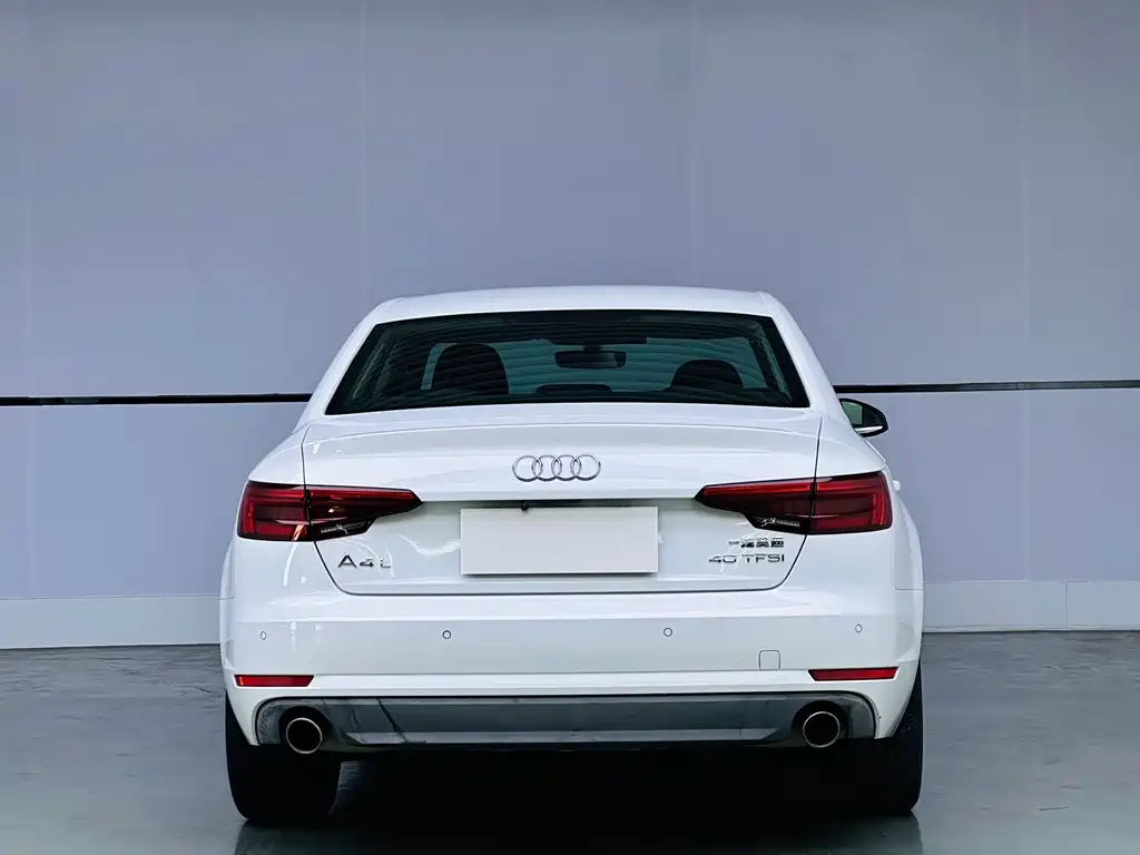 Audi A4L 2017 40 TFSI Progressive Edition