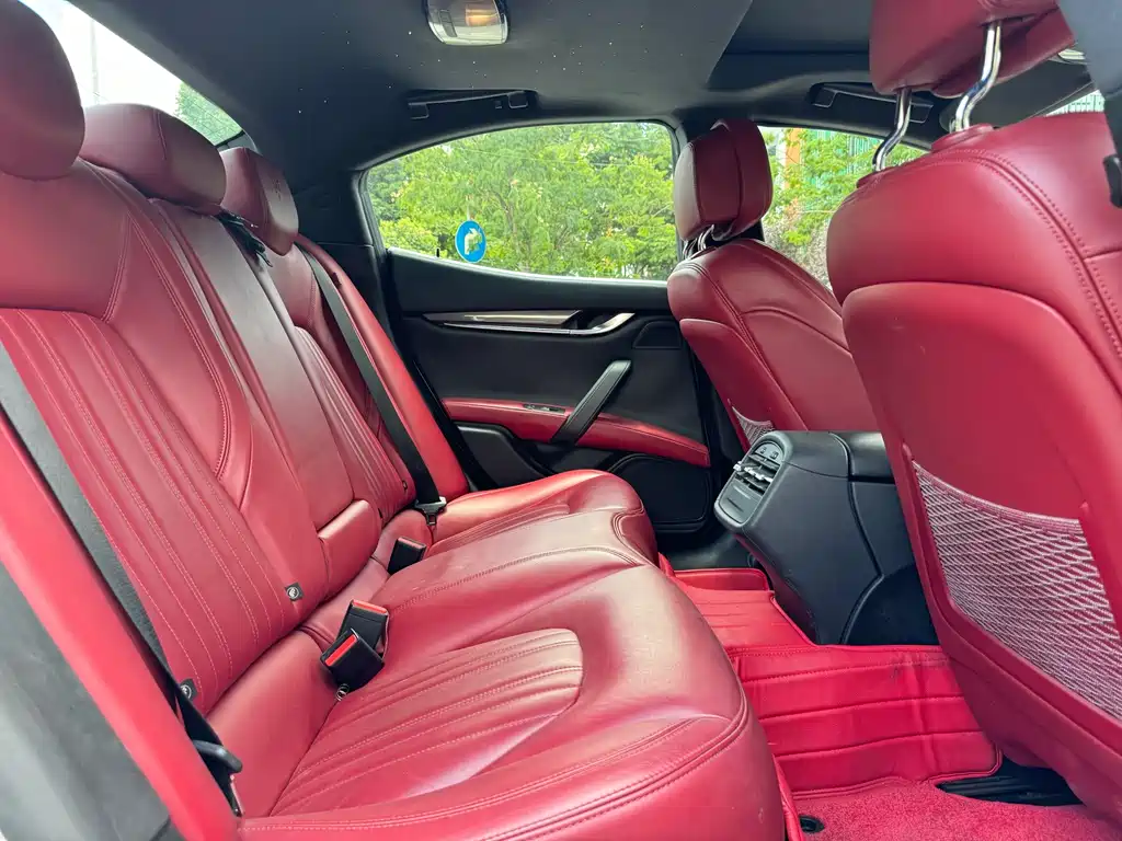 Ghibli 2019 3.0 T Standard Edition Euro V