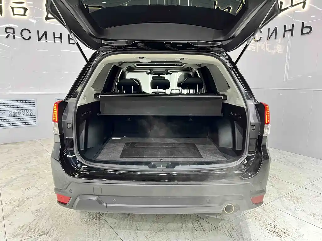 Forester 2022 2.0i AWD Luxury Edition EyeSight