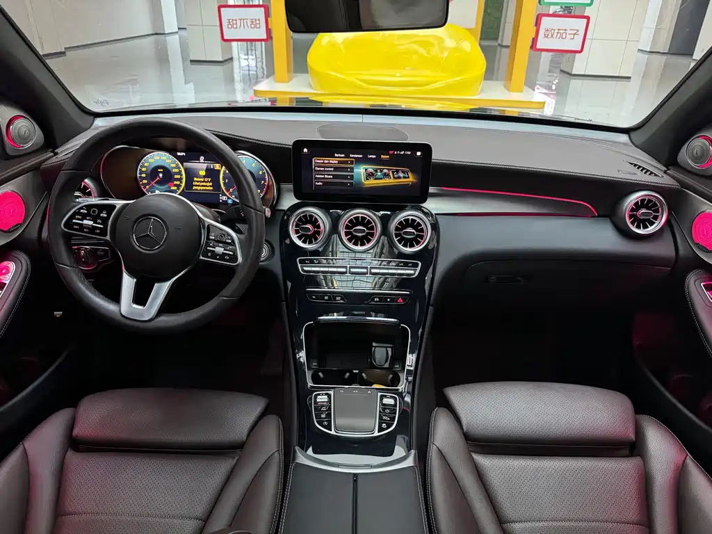 Mercedes-Benz GLC 2022 GLC 260 L 4MATIC Dynamic Edition