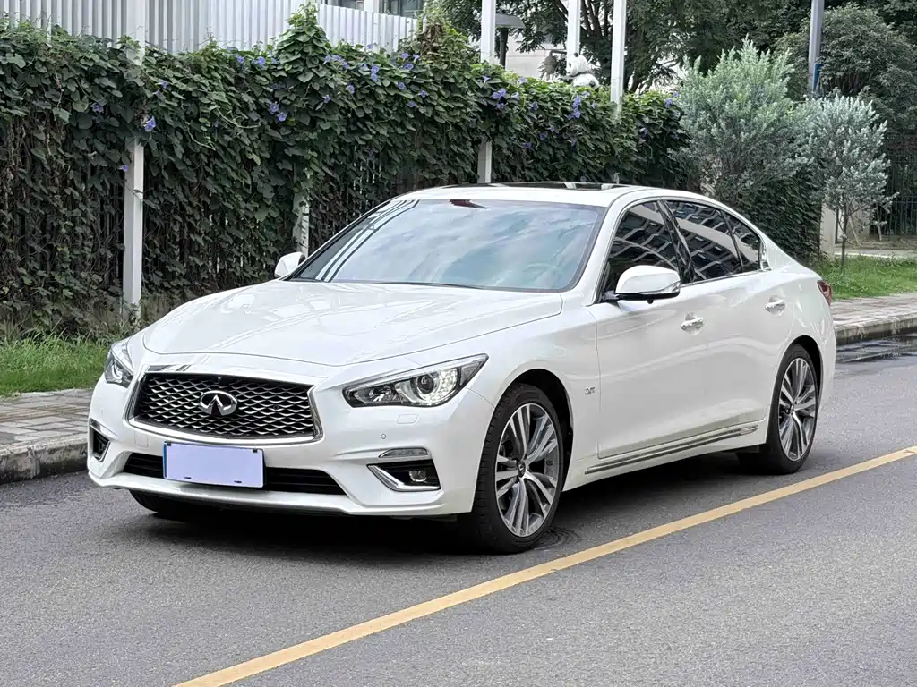 Infiniti Q50L 2022 2.0T Elegance Edition