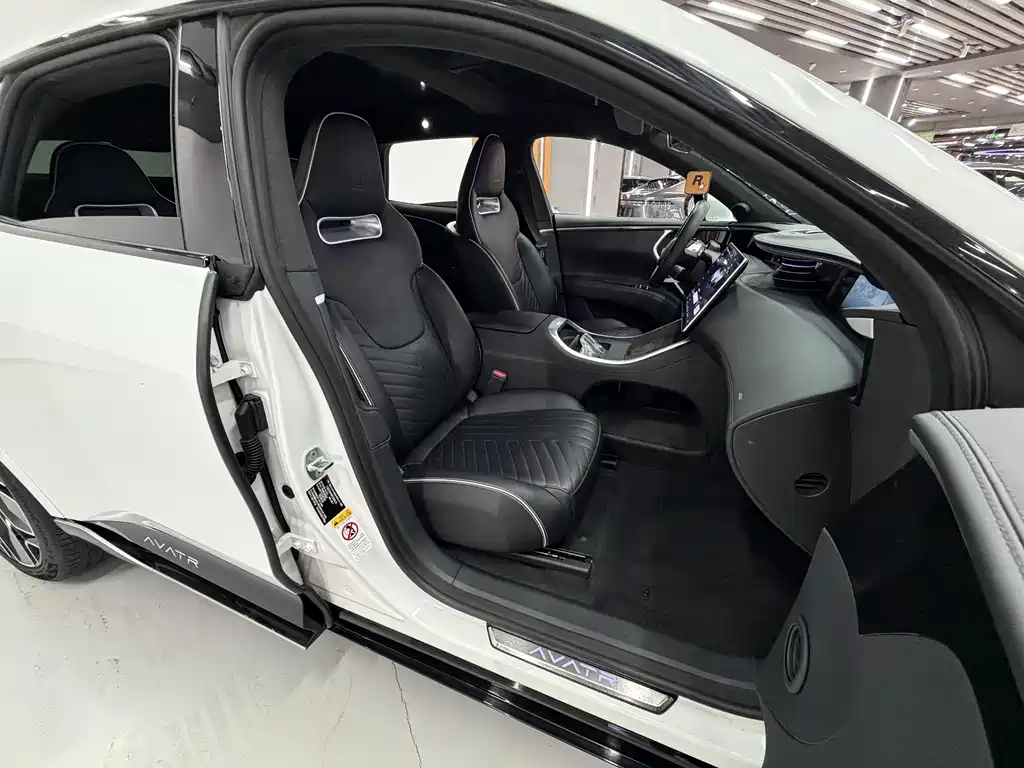 Avatr 11 2023 Harmony 90kWh Lux Edition