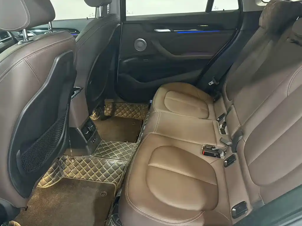 BMW X1 2022 sDrive25Li Leading Edition
