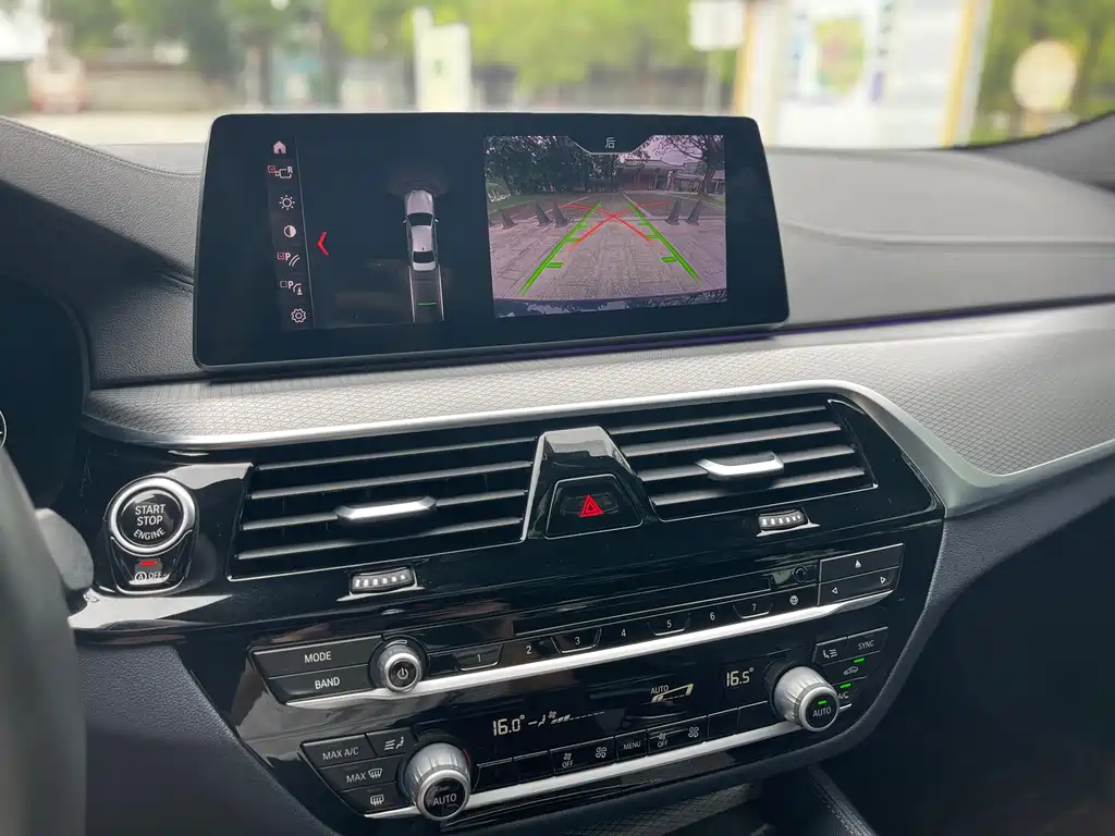 BMW 5 Series Import 2019 525i M Sport Package