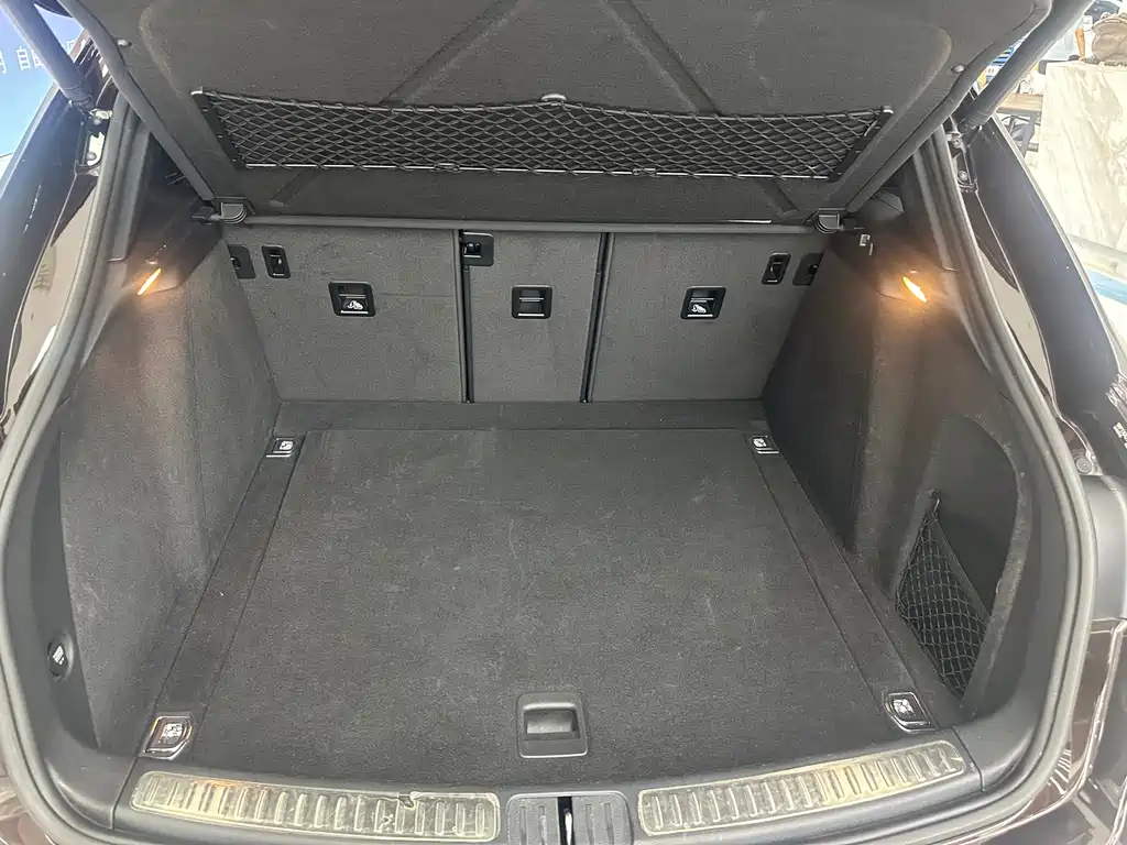 Macan 2018 2.0T